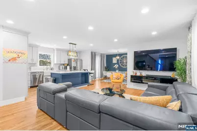 65 Woodward Street, Saddle Brook Township, NJ 07663 - Photo 8