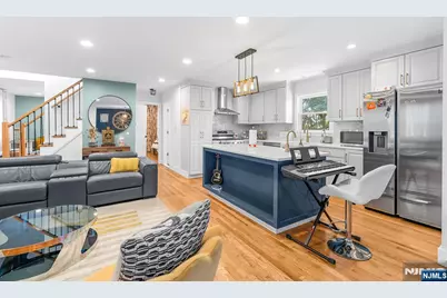 65 Woodward Street, Saddle Brook Township, NJ 07663 - Photo 12