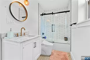 65 Woodward St, Saddle Brook Township, NJ 07663 - Photo 24