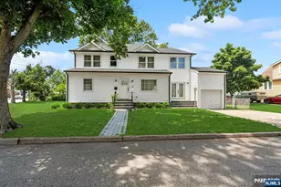 65 Woodward St, Saddle Brook Township, NJ 07663 - Photo 2