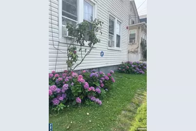 122-124 Buffalo Avenue 4 #4, Paterson, NJ 07503 - Photo 4