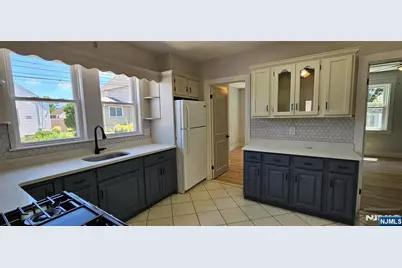 780 6th Street 1 #1, Secaucus, NJ 07094 - Photo 1