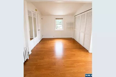 544 Linden Avenue 1 #1, Teaneck Township, NJ 07666 - Photo 8