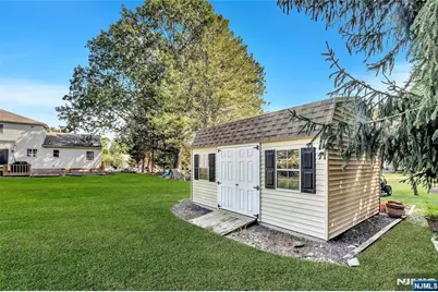 6 Meester Street, Mahwah, NJ 07430 - Photo 32