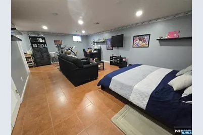 598 Broad Street, Carlstadt, NJ 07072 - Photo 30