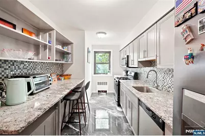 208 Anderson Street N6B #N6B, Hackensack, NJ 07601 - Photo 2