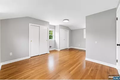 18 Farmingdale Avenue, Bloomfield, NJ 07003 - Photo 4