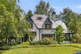 285 Linden Ave, Glen Ridge, NJ 07028 - Photo 2