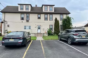 329 President Street 2R, Saddle Brook Township, NJ 07663 - Photo 8
