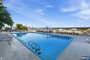 6040 Blvd East 29N, West New York, NJ 07093 - Photo 8