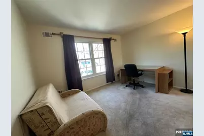 1488 Westgate Drive, Fort Lee, NJ 07024 - Photo 8