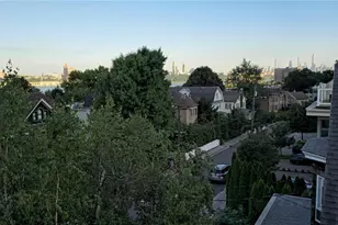 36 Myrtle Ave A, Edgewater, NJ 07020 - Photo 24