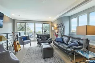 36 Myrtle Ave A, Edgewater, NJ 07020 - Photo 20