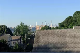 36 Myrtle Ave A, Edgewater, NJ 07020 - Photo 4
