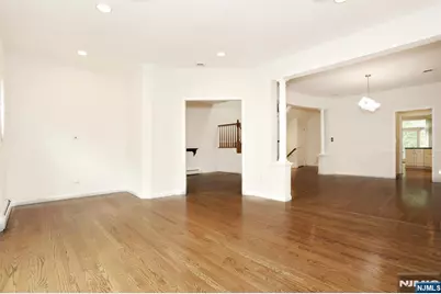 136 Winding Creek, Old Tappan, NJ 07675 - Photo 10