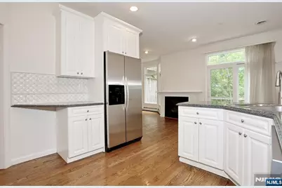 136 Winding Creek, Old Tappan, NJ 07675 - Photo 16