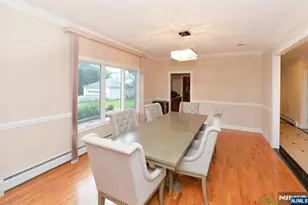 1056 Edgewood Ln, Fort Lee, NJ 07024 - Photo 6
