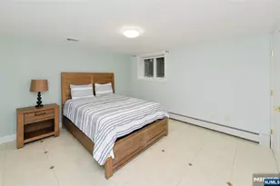 1056 Edgewood Ln, Fort Lee, NJ 07024 - Photo 30