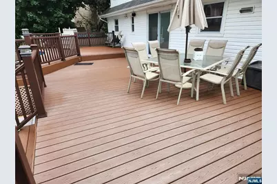 561 Green Valley Road, Paramus, NJ 07652 - Photo 4