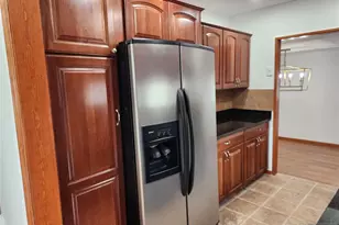 561 Green Valley Rd, Paramus, NJ 07652 - Photo 8