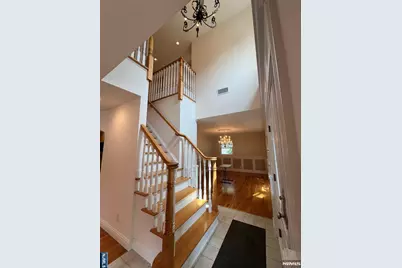 41 Circle Drive, Paramus, NJ 07652 - Photo 4