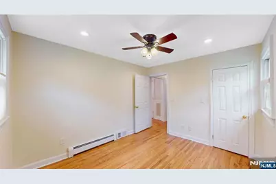 41 Circle Drive, Paramus, NJ 07652 - Photo 12