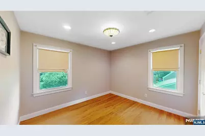 41 Circle Drive, Paramus, NJ 07652 - Photo 16