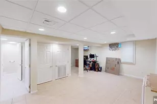 41 Circle Dr, Paramus, NJ 07652 - Photo 26