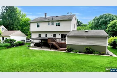 41 Circle Drive, Paramus, NJ 07652 - Photo 34
