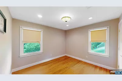 41 Circle Drive, Paramus, NJ 07652 - Photo 20