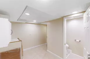 41 Circle Dr, Paramus, NJ 07652 - Photo 30