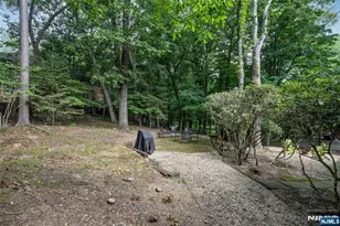 570 Bennington Terrace, Ridgewood, NJ 07450 - Photo 36