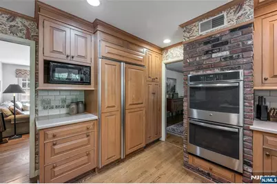 570 Bennington Terrace, Ridgewood, NJ 07450 - Photo 14