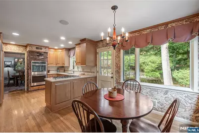 570 Bennington Terrace, Ridgewood, NJ 07450 - Photo 12