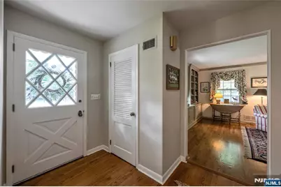 570 Bennington Terrace, Ridgewood, NJ 07450 - Photo 4