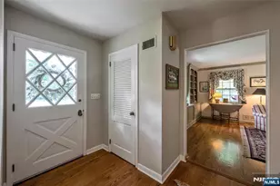 570 Bennington Terrace, Ridgewood, NJ 07450 - Photo 4