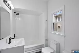161 Chestnut St, Leonia, NJ 07605 - Photo 18