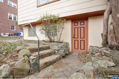 161 Chestnut Street, Leonia, NJ 07605 - Photo 34