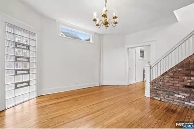 161 Chestnut Street, Leonia, NJ 07605 - Photo 8