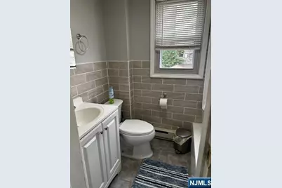 118 Lake Avenue 2 #2, Clifton, NJ 07011 - Photo 6