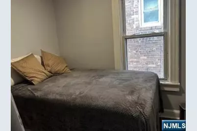118 Lake Avenue 2 #2, Clifton, NJ 07011 - Photo 8