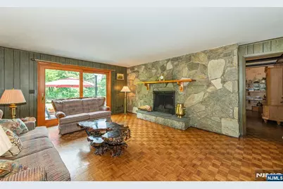 715 Terrace Heights, Wyckoff Township, NJ 07481 - Photo 12