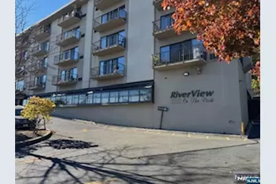 1150 River Road 3C #3C, Edgewater, NJ 07020 - Photo 2