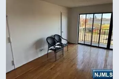 1150 River Road 3C #3C, Edgewater, NJ 07020 - Photo 4