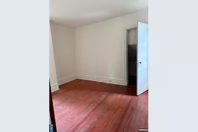 110 Romaine Place, Leonia, NJ 07605 - Photo 14