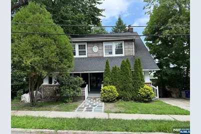 110 Romaine Place, Leonia, NJ 07605 - Photo 1