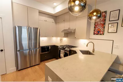 20 Westervelt Place 2 #2, Jersey City, NJ 07304 - Photo 8