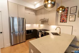 20 Westervelt Pl 2, Jersey City, NJ 07304 - Photo 8