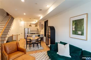 20 Westervelt Pl 2, Jersey City, NJ 07304 - Photo 6
