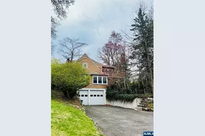 161 McKinley Place, Ridgewood, NJ 07450 - Photo 2